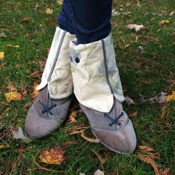 Handmade South African designed and constructed women boots - Picture 2 of 15